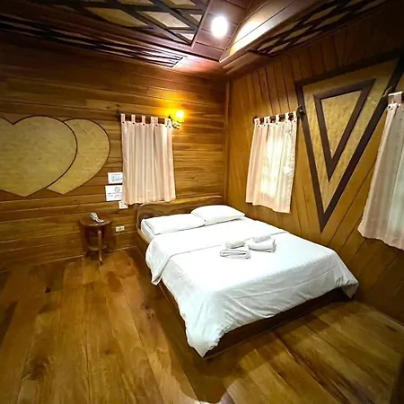 Magmai Hotel And Resort Tak Exterior photo